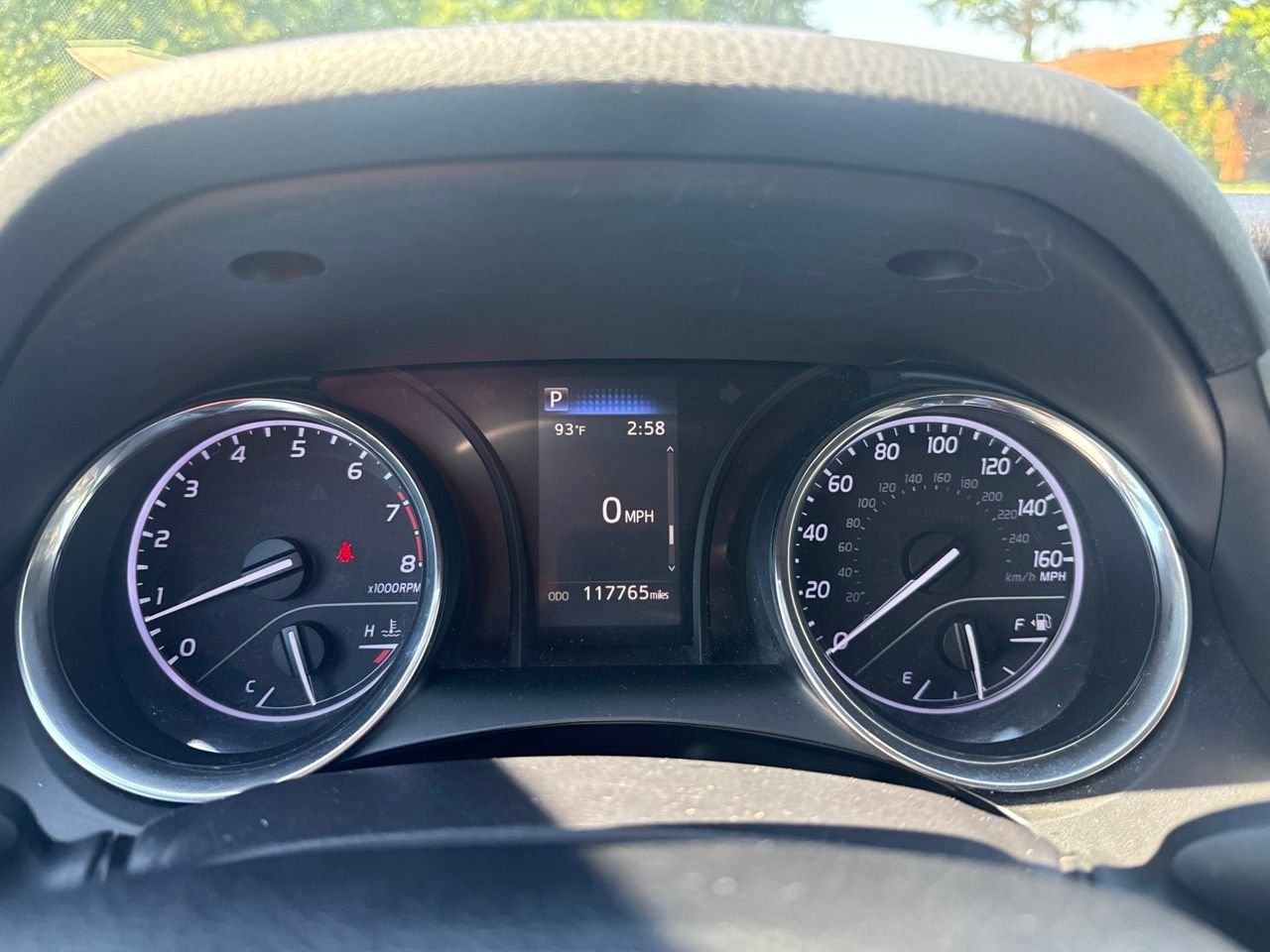 Used 2019 Silver Toyota LE image 9
