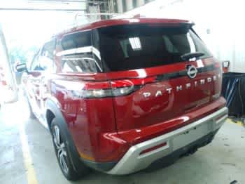 Used 2023 Scarlet Ember Tintcoat Nissan Platinum image 3