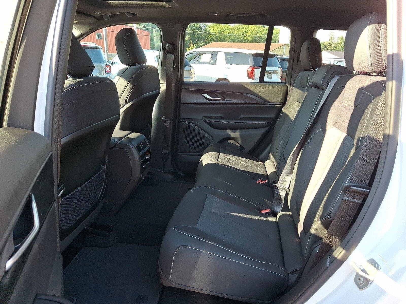 New 2026 Bright White Clearcoat Jeep Laredo X image 6
