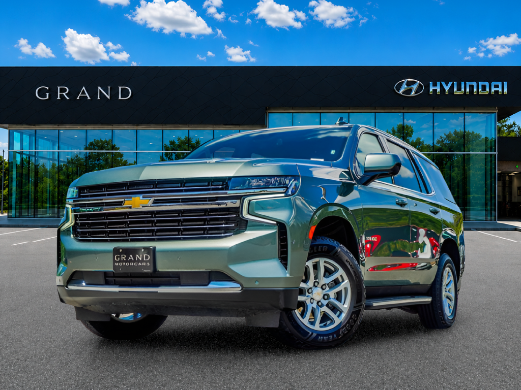 Used 2024 Green Chevrolet LT image 7