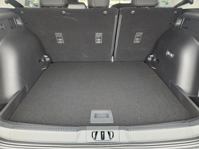 New 2026 Velocity Blue Metallic Ford Big Bend® image 32