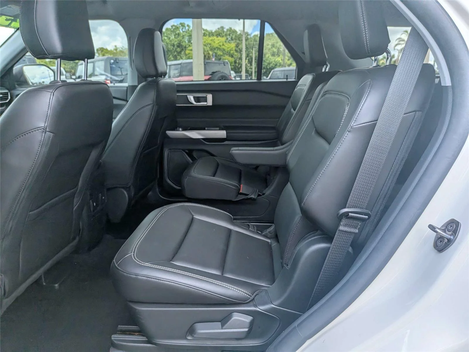Used 2023  Ford XLT image 14