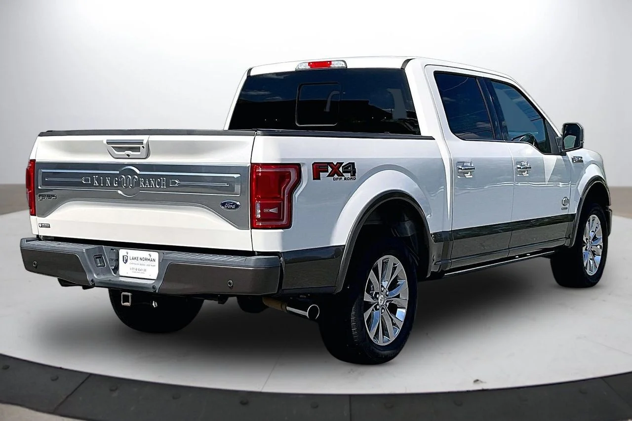 Used 2016 White Ford King Ranch image 9