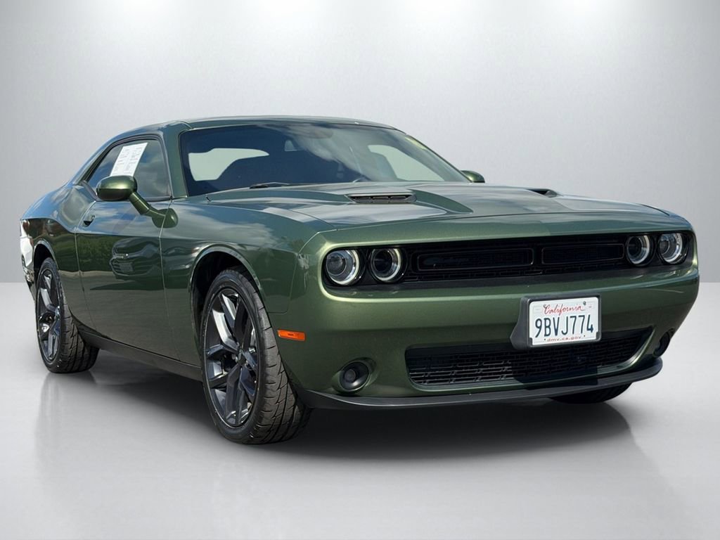 2022 Dodge Challenger SXT