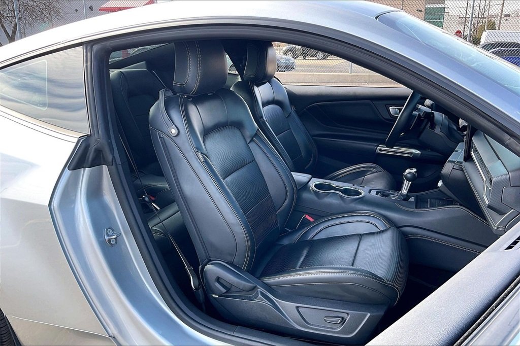 2024 FORD MUSTANG - Image 5