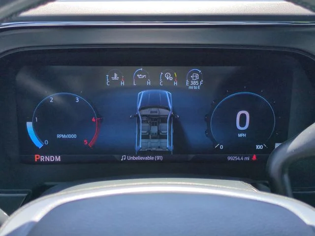 Used 2023 Gray Ford Lariat image 19