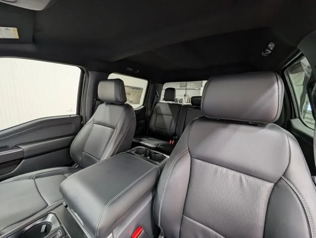 New 2026 Carbonized Gray Metallic Ford Lariat® image 50