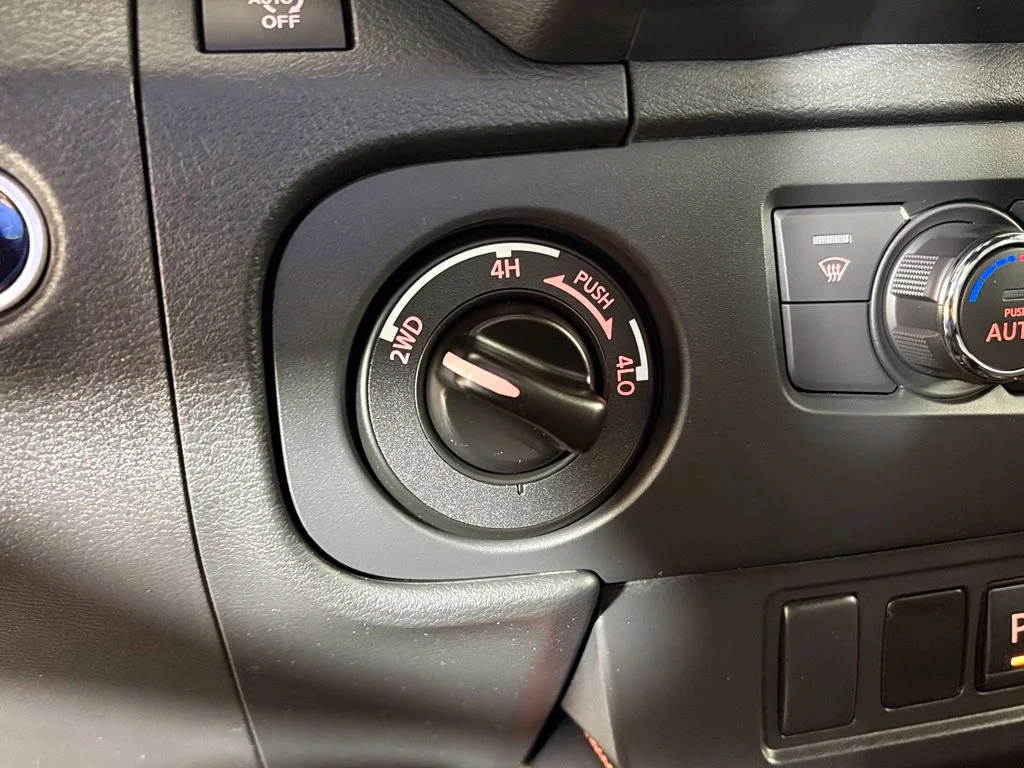 Used 2025 Orange Nissan PRO-4X image 25