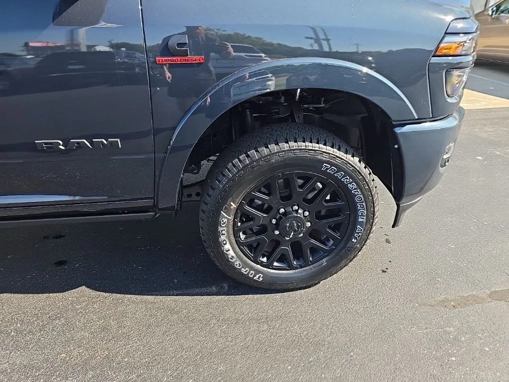 2026 RAM 2500 Limited - Photo 11