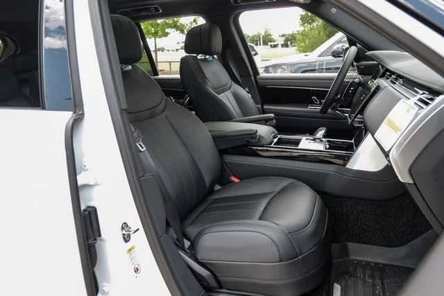 2026 Land Rover Range Rover SE - Photo 46