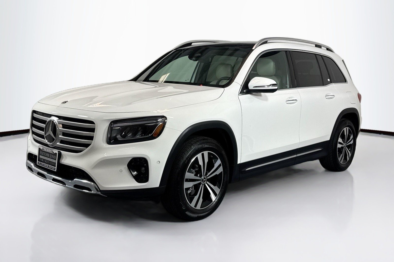 2026 Mercedes-Benz GLB GLB 250 4MATIC's photo