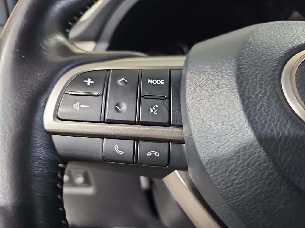 Certified Used 2021 Silver Lexus 460 image 19