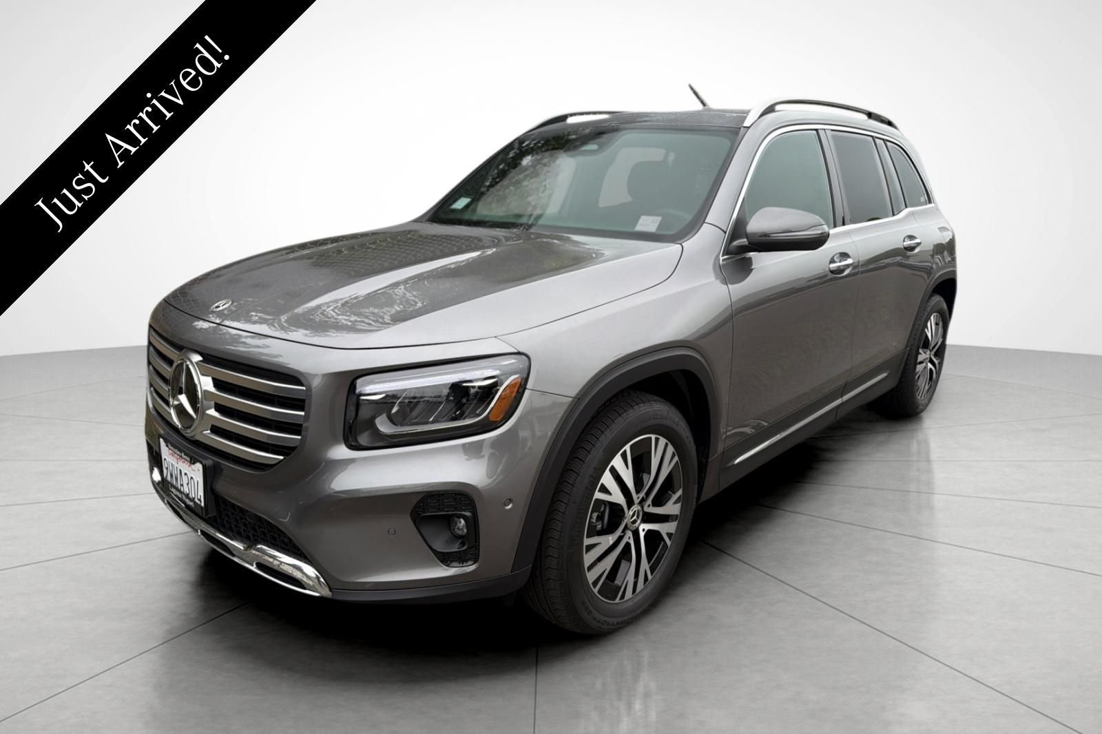 2026 Mercedes-Benz GLB GLB 250's photo