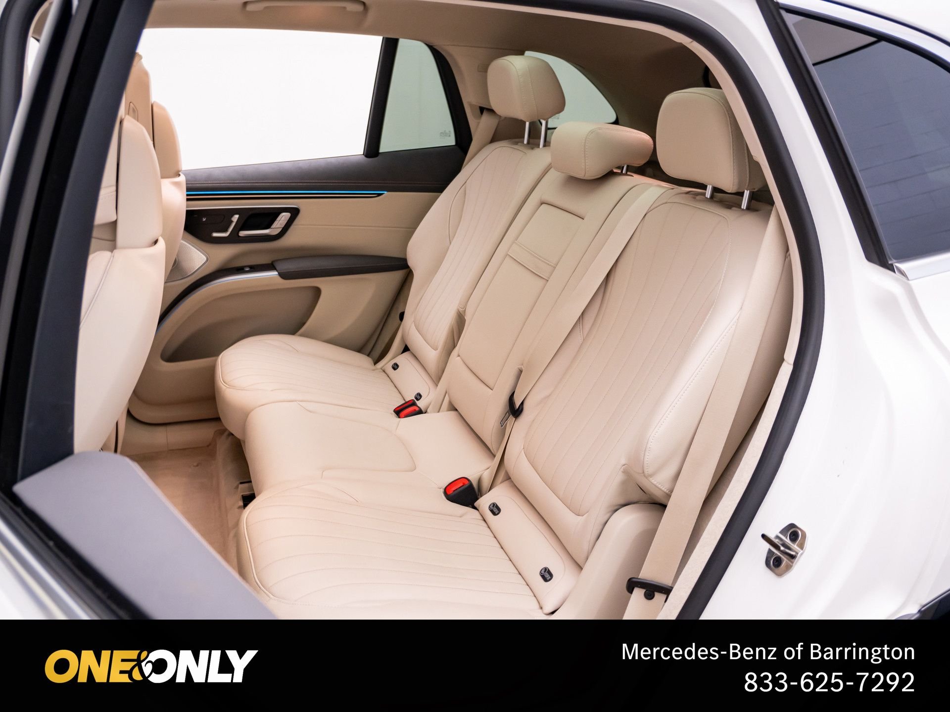 Used 2023 White Mercedes-Benz 450 image 18