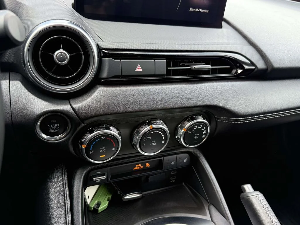 Used 2025 Black Mazda Grand Touring image 27