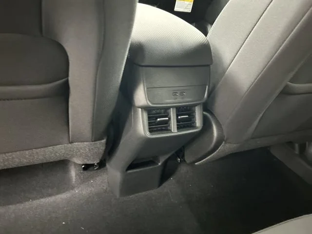 New 2027 Summit White Chevrolet LT image 23