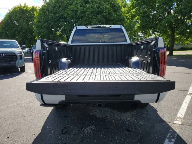 New 2026  Toyota Platinum image 9