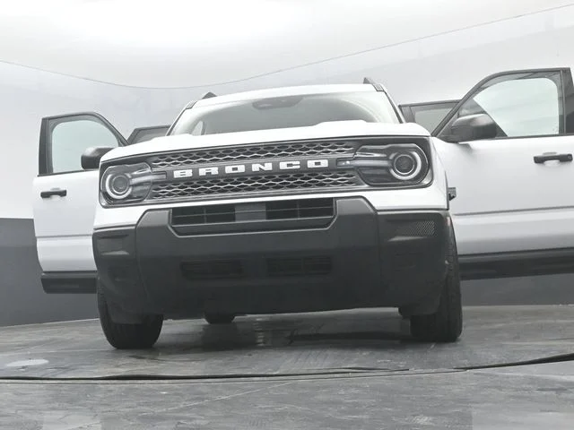 Certified Used 2025 Oxford White Ford Big Bend image 58