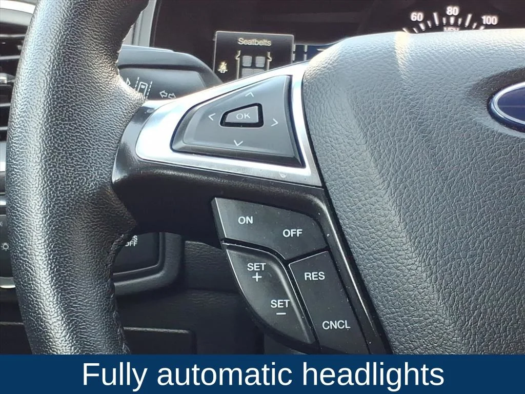 Used 2024 White Ford SEL image 12