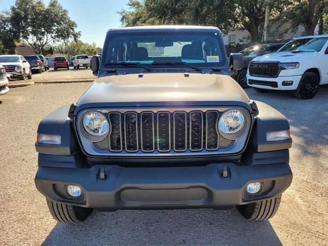New 2026 Granite Crystal Metallic Clearcoat Jeep Sport image 17
