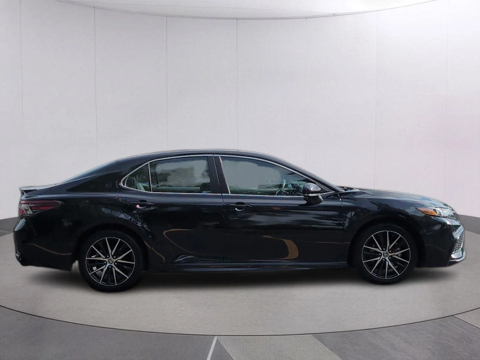 Used 2024 Midnight Black Metallic Toyota SE image 8