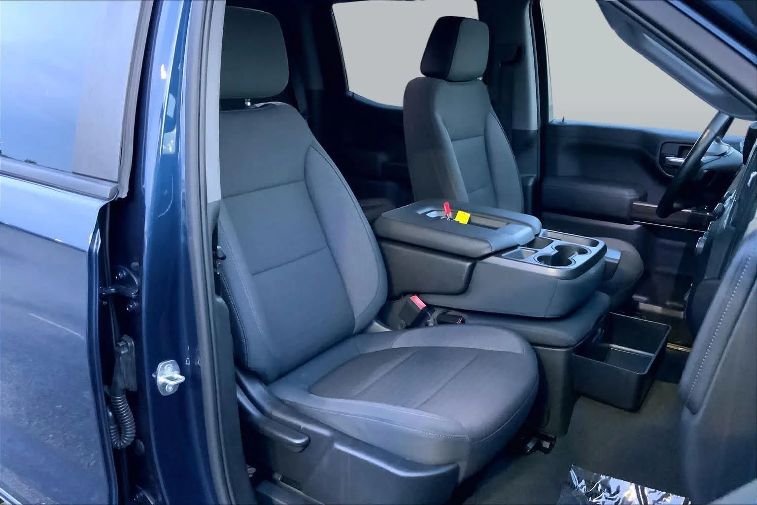 Used 2019 Northsky Blue Metallic Chevrolet RST image 8