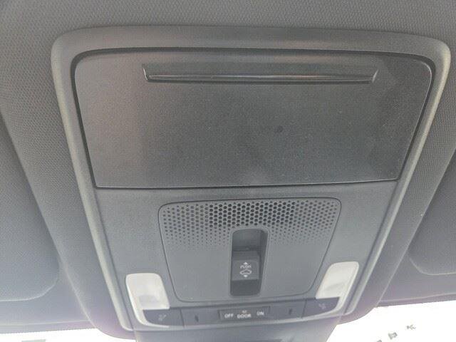 Used 2025 Urban Gray Pearl Honda  image 19
