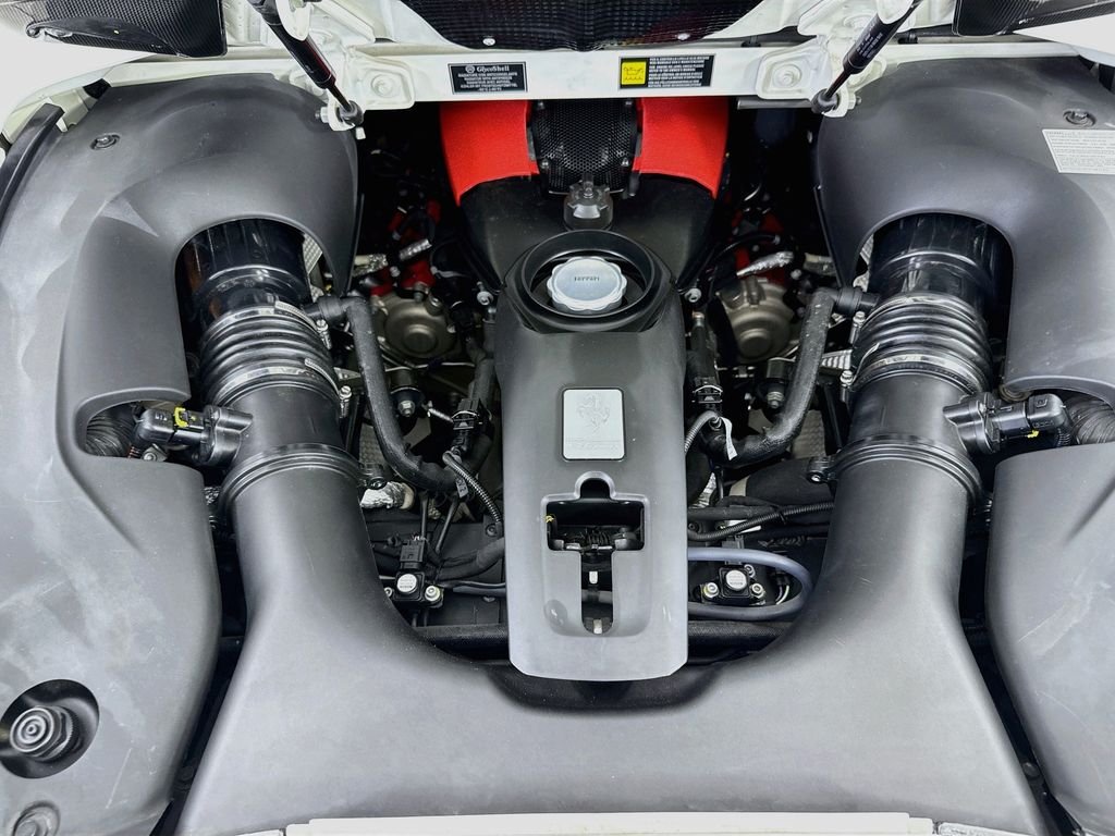 2021 Ferrari F8 Base - Photo 32