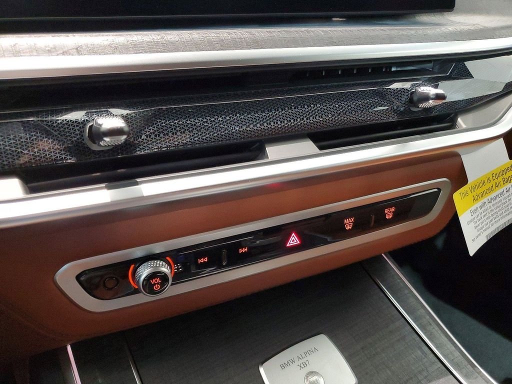 2025 BMW X7 ALPINA XB7 - Photo 23