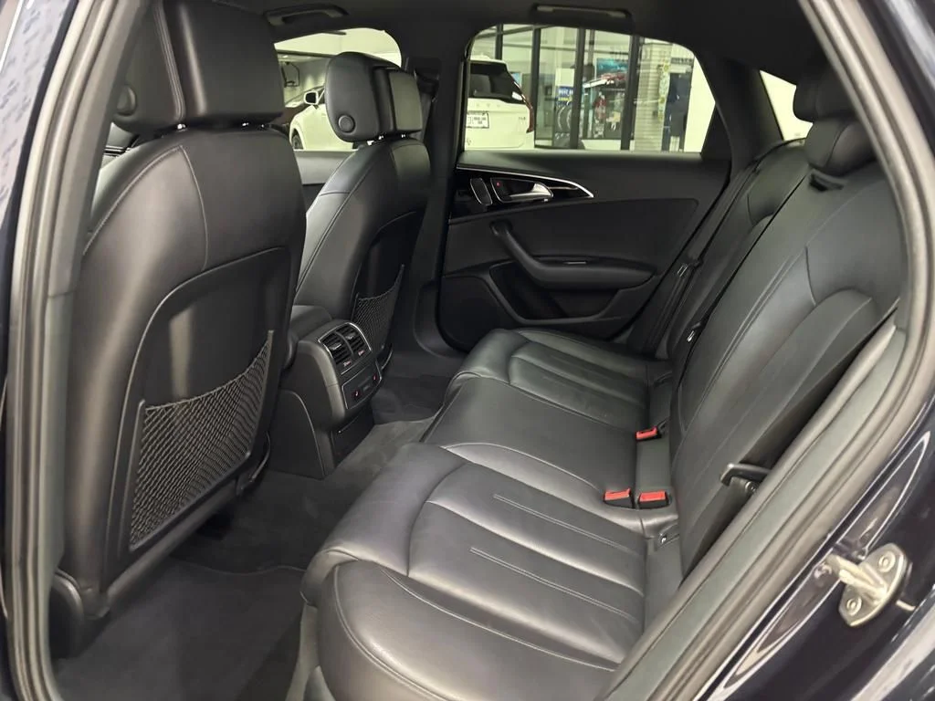 Used 2018 Moonlight Blue Metallic Audi 2.0T image 11