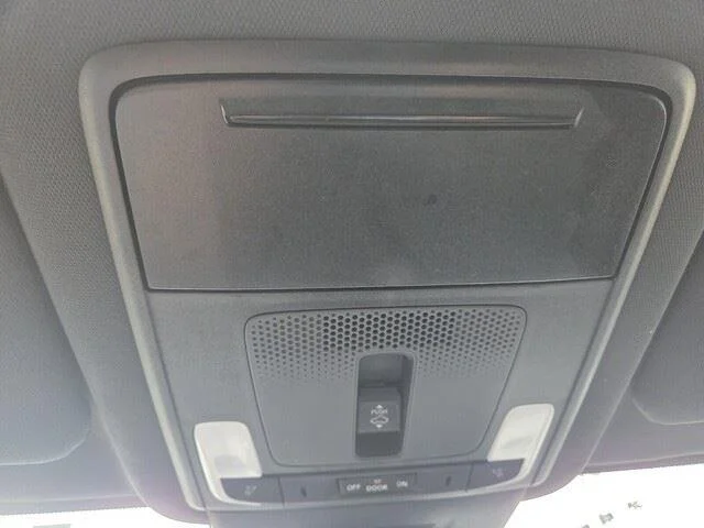 Certified Used 2025 Urban Gray Pearl Honda  image 19