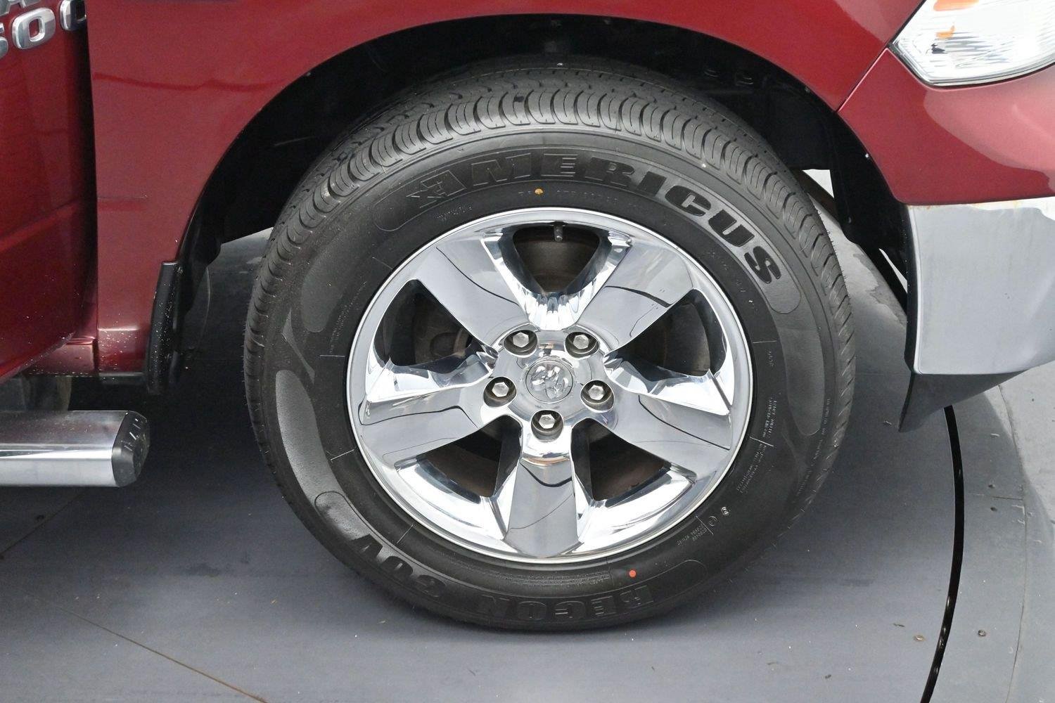 Used 2017 Delmonico Red Pearlcoat Ram Big Horn image 34