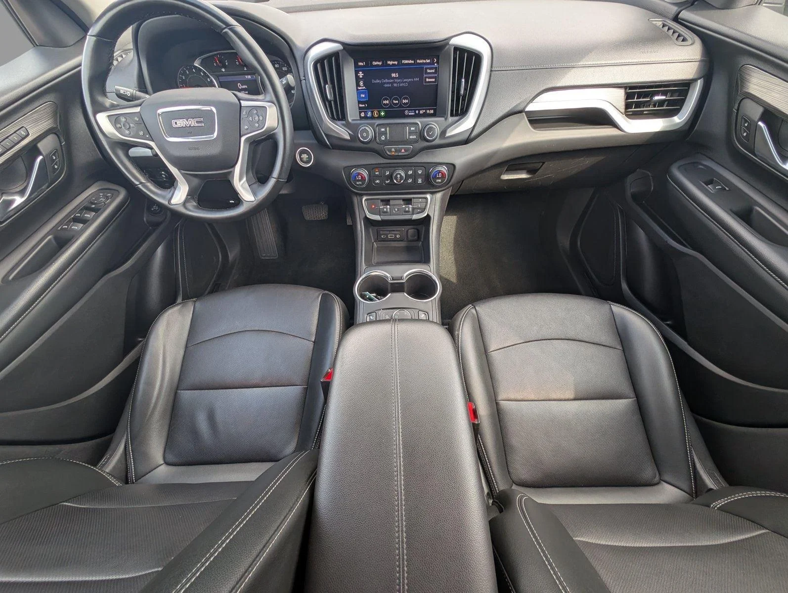 Used 2024 Sterling Metallic GMC SLT image 33