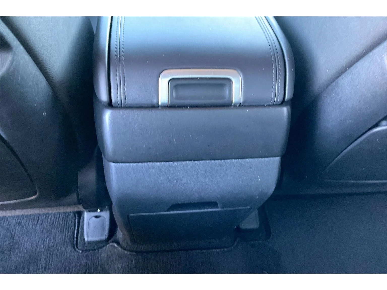 Used 2025 Black Hyundai SE image 24