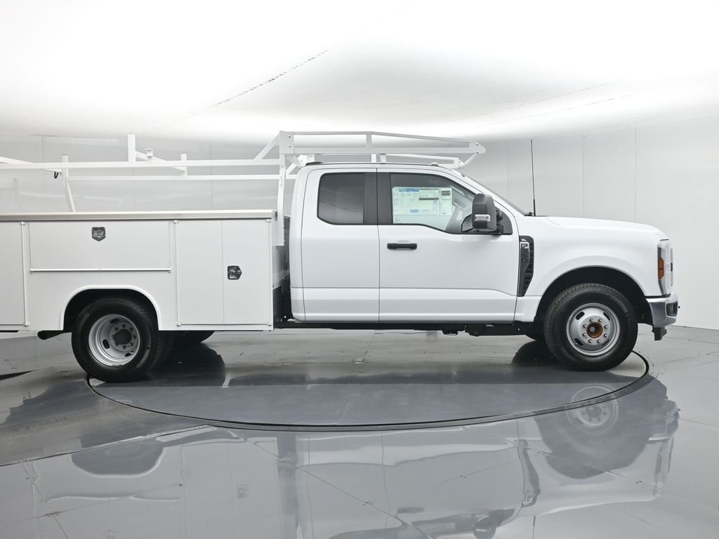New 2026 Oxford White Ford XL image 31