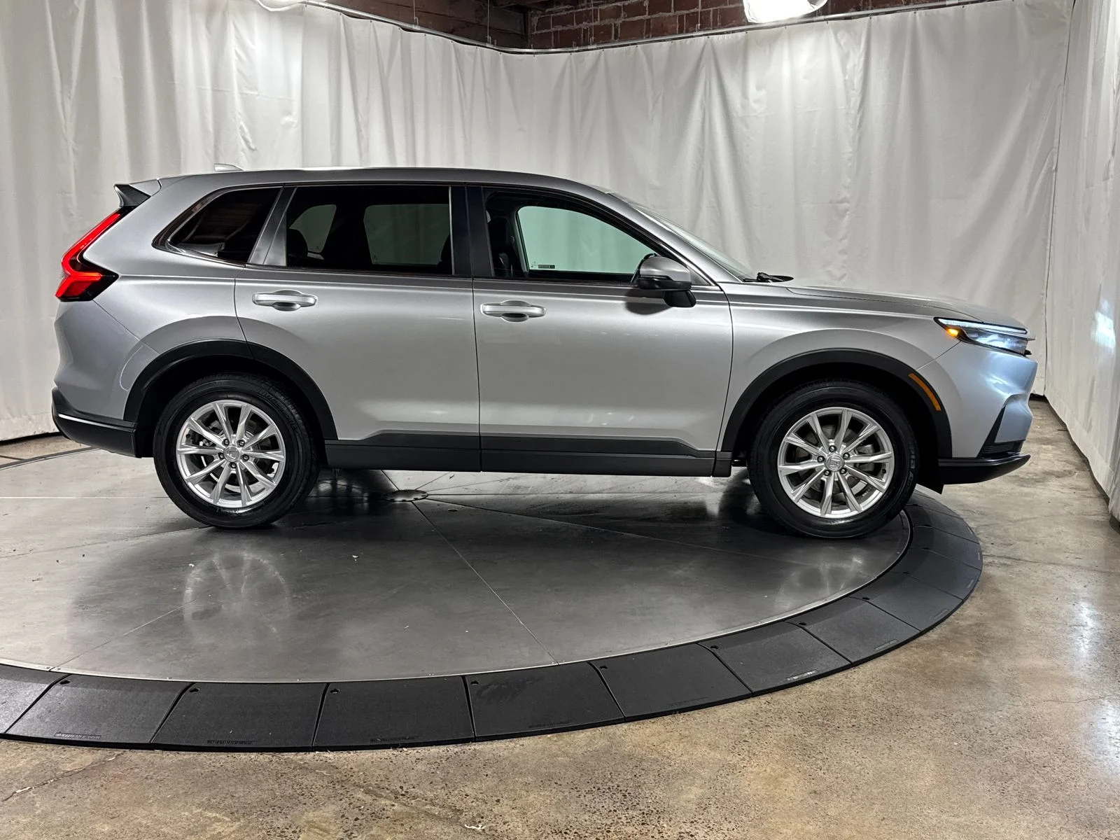 2023 Honda CR-V EX - Photo 9