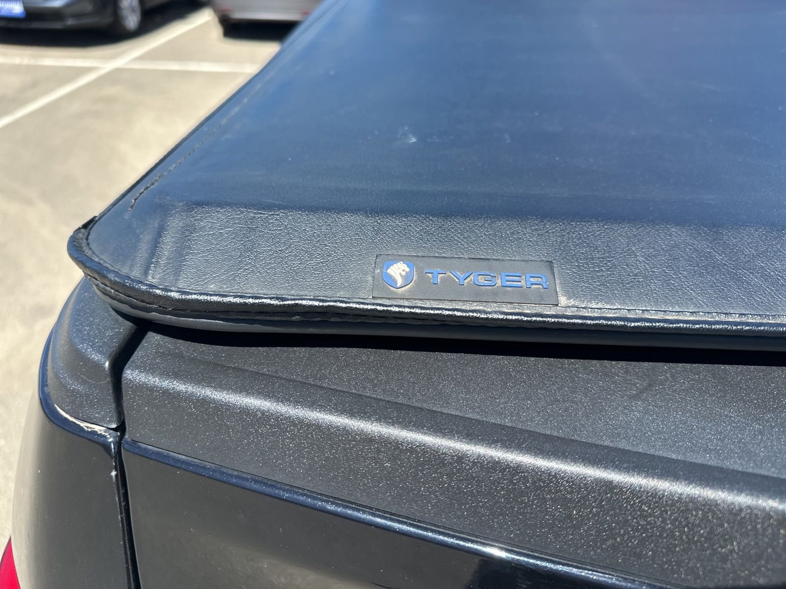 Used 2020 Black Ford Platinum image 9