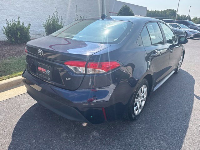 Used 2025  Toyota LE image 7