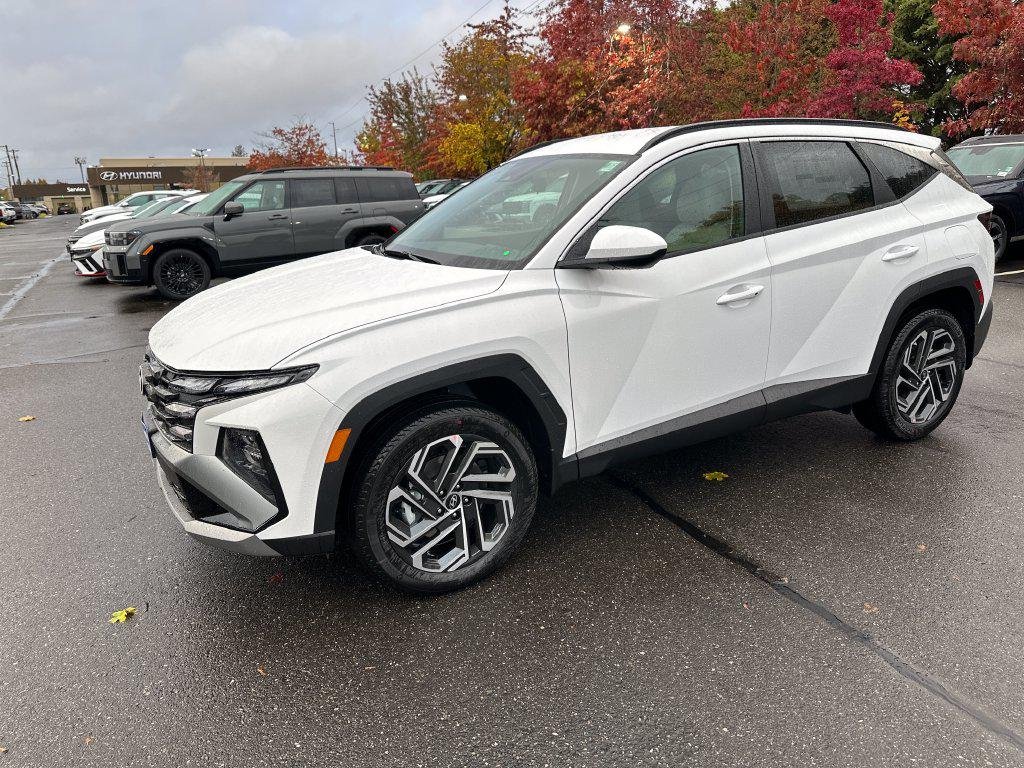 New 2026 White Hyundai SEL Plus AWD image 2