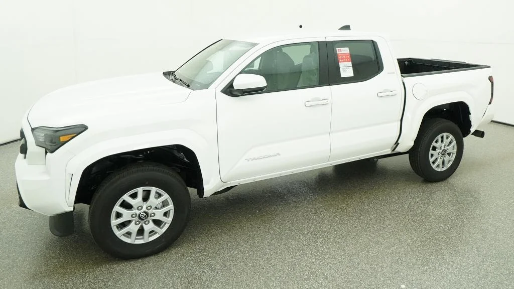 New 2026 Ice Cap Toyota SR5 image 14