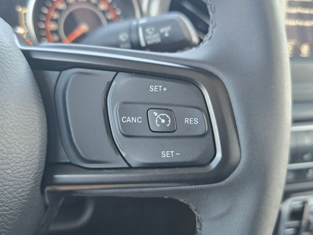Used 2023 Gray Jeep Sport S image 29