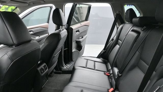 Used 2023 Black Nissan SV image 23