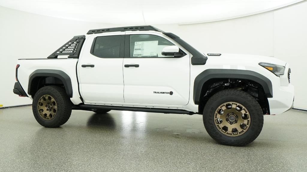New 2026 Ice Cap Toyota Trailhunter image 43