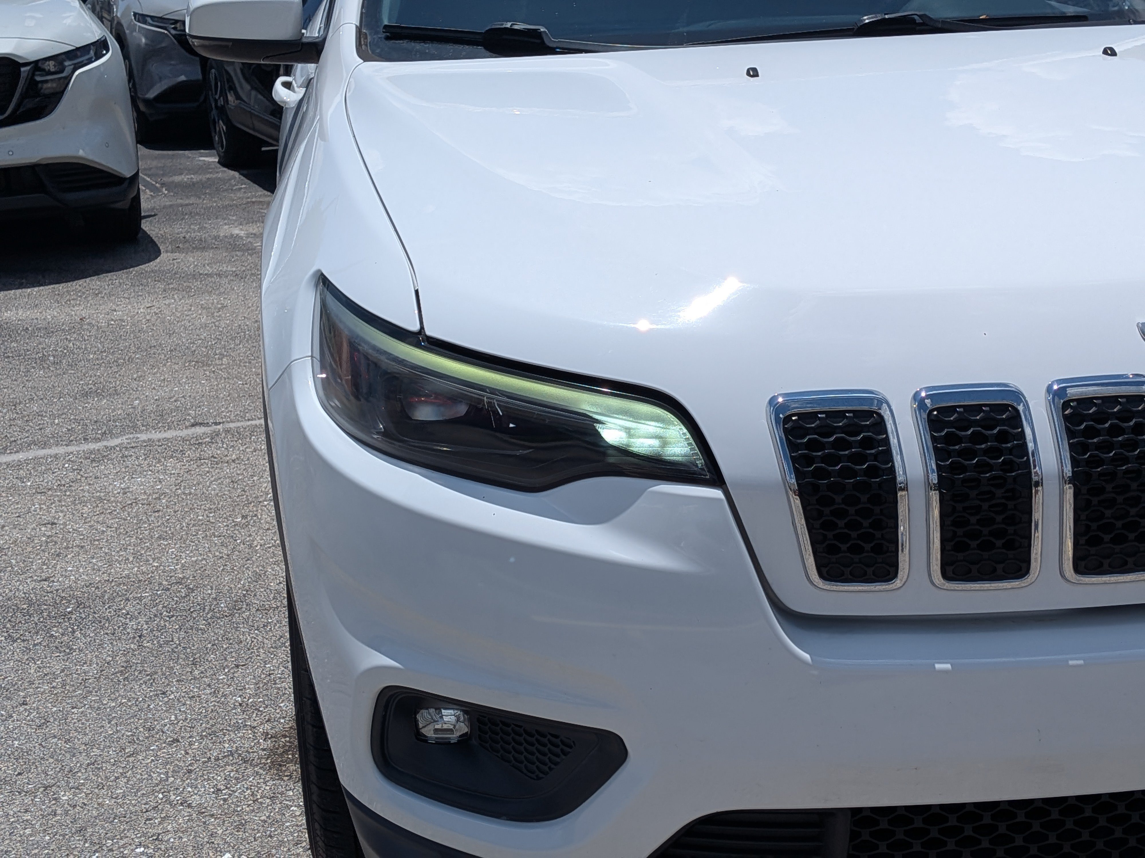 2019 Jeep Cherokee Latitude Plus - Photo 10