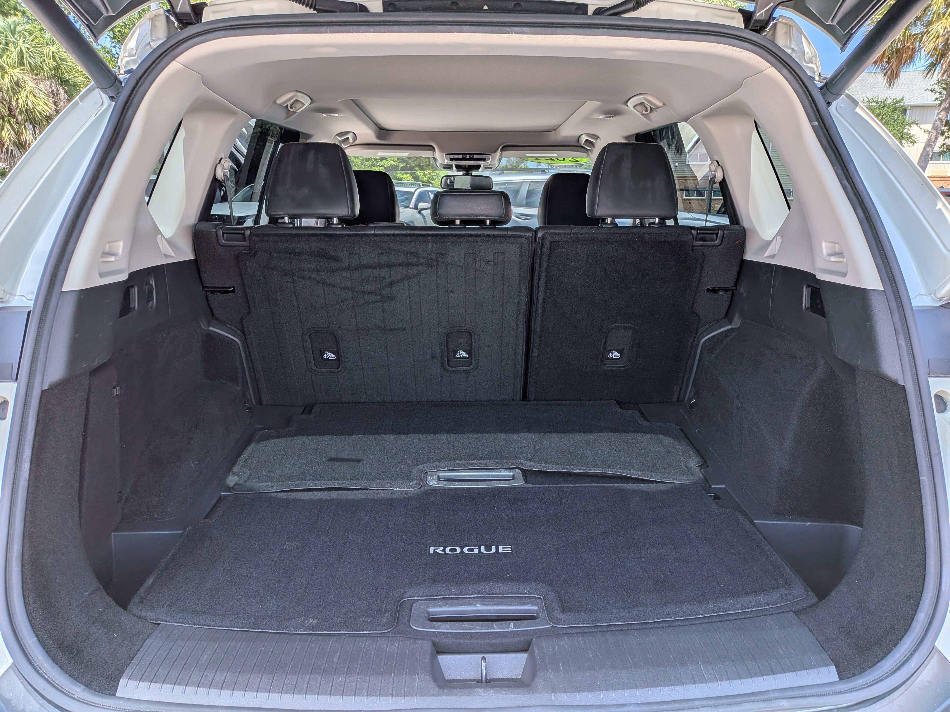2021 Nissan Rogue Platinum - Photo 13
