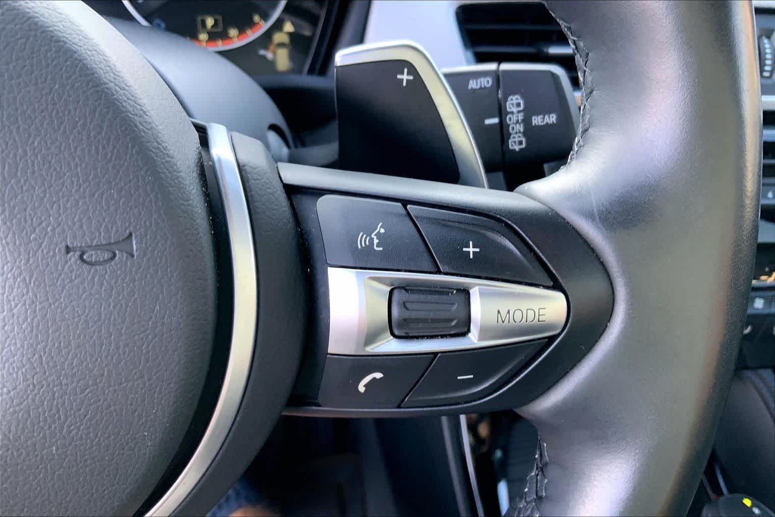 Used 2018 Estoril Blue Metallic BMW xDrive28i image 24