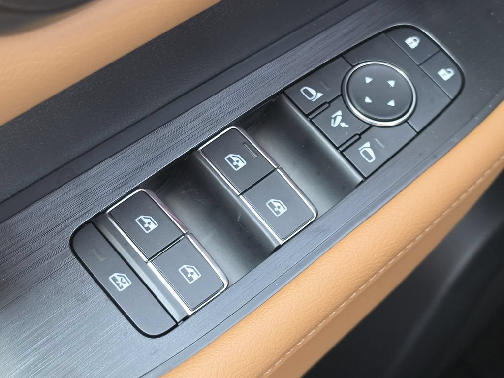New 2026 Coulis Red Pearl Nissan Platinum Reserve image 20