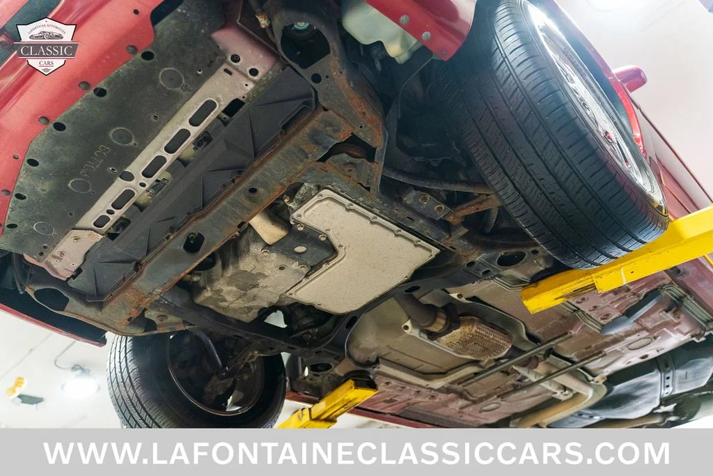 Used 2000 Red Cadillac ETC image 86