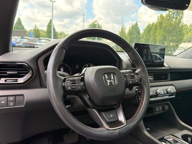 Certified Used 2025 Sonic Gray Pearl Honda TrailSport image 21