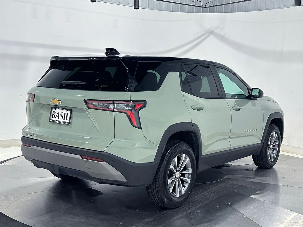 Used 2025 Green Chevrolet LT image 11